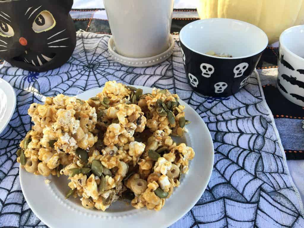 Spooky Popcorn Bars